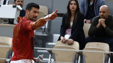 Оперираха Джокович, вероятно ще пропусне "Уимбълдън"