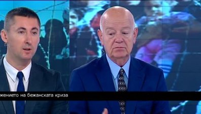Б. Чеширков: Средно по 4000 мигранти пристигат на гръцките острови ежедневно