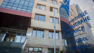 ВУЗФ обяви победителя в конкурса за пълна стипендия на името на доц. д-р Григорий Вазов