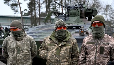 Русия бори загубите на бойното поле с 60-годишни танкове