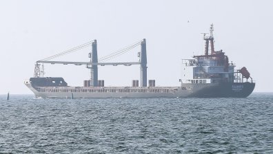 44 кораба със зърно са отплавали от Украйна, подготвят се още 70 доставки