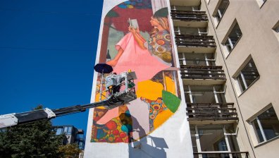 Стенописите на Све Янков превръщат Студентски град в галерия на открито (СНИМКИ)