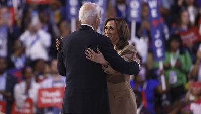 Джо Байдън и Камала Харис отписаха Доналд Тръмп на изборите в САЩ