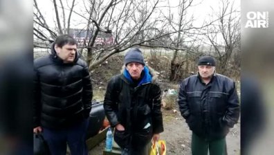 Съпруги на моряци от "Царевна": Писнало им е да чакат и сами слезли от кораба