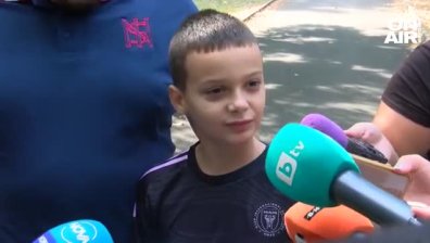 Удареният от мълния Гого се върна на футболния терен, родителите му благодарят на лекарите и на Господ