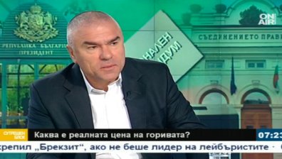 Партньори на Марешки със заплахи, но ще играе за "Дондуков" 2