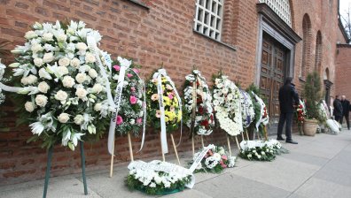 Близки и приятели се сбогуваха със Силва Зурлева