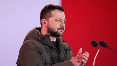 Зеленски очи в очи с главнокомандващия ВСУ, Киев има нужда от боеприпаси