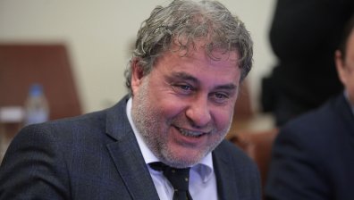 Боил Банов ще проверява ценностите на Божков