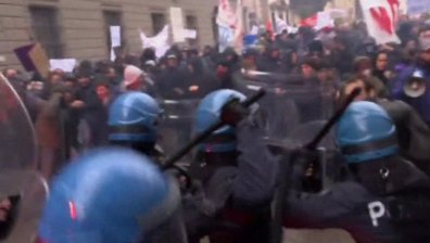 Ожесточени протести в Италия