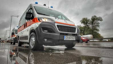 Трима души загинаха, други двама са тежко ранени при катастрофа на пътя Ловеч - Плевен