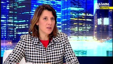 Брюксел няма да ни приеме с Румъния в Шенген, смята Весела Чернева