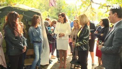 След блокажа на "Орлов мост": Депутатите се срещнаха с майките