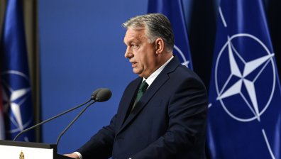 Орбан: НАТО планира да създаде военни бази, с които да снабдява Украйна с оръжия