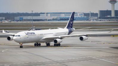 Как екоактивисти предизвикаха хаос на летището във Франкфурт