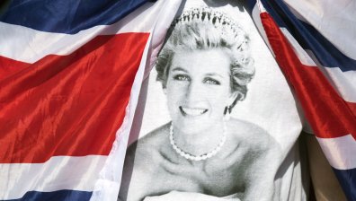 Уилям и Хари загърбват напрежението помежду си в памет на принцеса Даяна