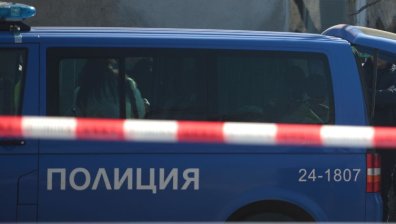 Запалиха семейни автомобили на инспектор от Главната инспекция по труда в Монтана