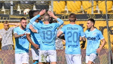 "Арда" наниза 5 гола на "Локо" (София) и е трети в класирането