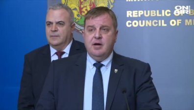 Каракачанов разпореди проверка на сградния фонд на армията