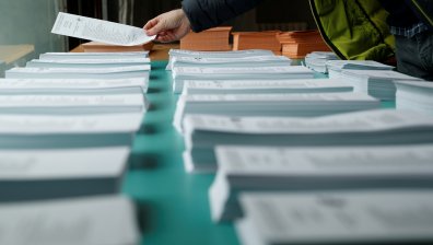 Испания гласува за четвърти път на парламентарни избори от 2015 г.