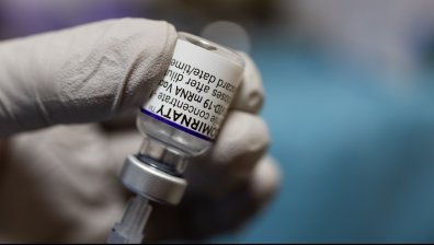 Нова Зеландия призна за първи смъртен случай, свързан с ваксината Pfizer