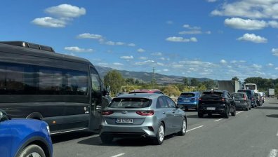 Катастрофа ограничи движението по АМ "Хемус"