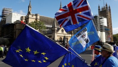 Британският парламент заработи отново. А сега накъде?