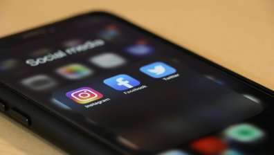 Meta се срина и повлече Facebook, Instagram и Messenger със себе си