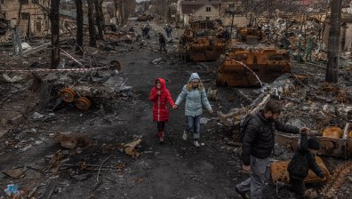 Евакуират се хиляди жители на Харковска, Луганска и Донецка област