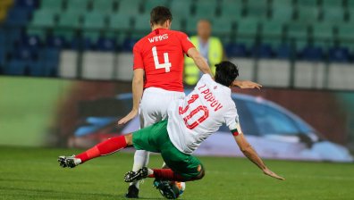 Срам и позор! Англия ни унищожи на "Васил Левски"