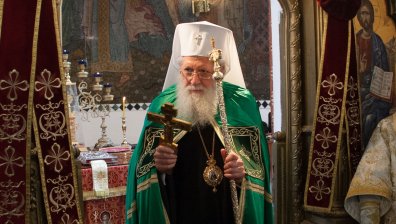 Наследникът на патриарх Неофит трябва да бъде мъдър духовник и помирител