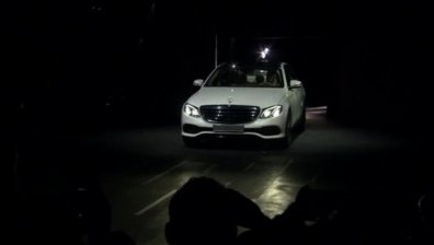 Mercedes изпревари по продажби BMW