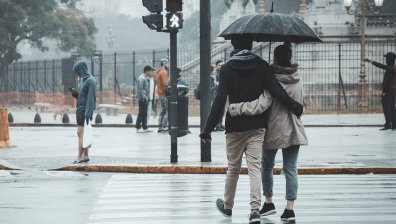 Времето остава облачно и дъждовно