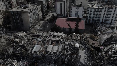 Осъдиха на 865 г. затвор строителя на срутила се сграда при земетресението в Турция