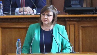 Нинова към ГЕРБ за язовирите: За 3 месеца ни търсите отговорност, а изхарчихте 500 млн. лв. за 3 г. 