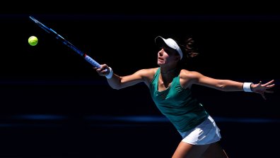 Виктория Томова отпадна във втория кръг на турнира в Маями