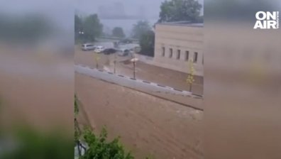 Буря наводни улици в Симитли