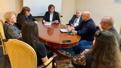 Корнелия Нинова: Спрете продажбата на общинските болници