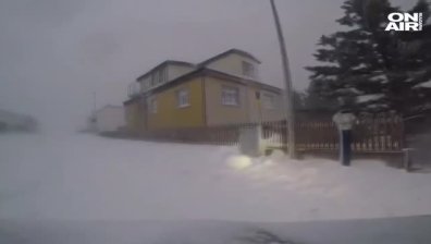 Снежна буря в Исландия, 16-годишна е загинала