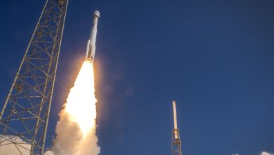 Теч на хелий наложи удължаване на космическата мисия на Starliner
