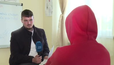 С "кака Ани" на училище: Модерно е учениците да се дрогират, останалите са отхвърлени