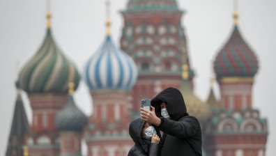 Москва ограничава визите за неприятелските държави, сред които е България
