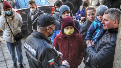 Украински бежанци са подали 91 заявления децата им да учат у нас