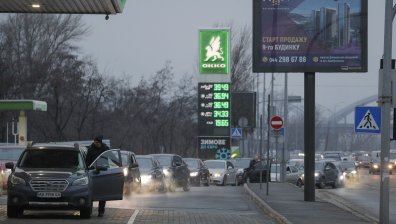  Опашки пред бензиностанциите. Пригодени ли са за мащабна война бомбоубежищата в Украйна?
