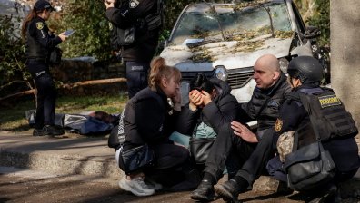 Трима души са убити при руски удари в Харков (ВИДЕО)