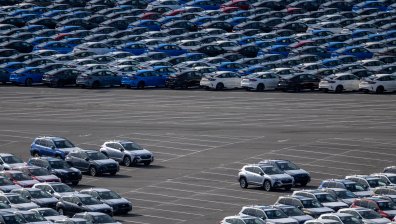 Китайски автомобили заливат Европа заради митата на Тръмп