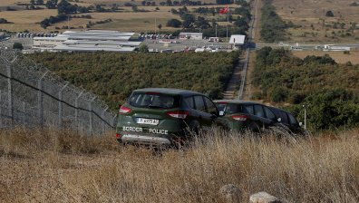 Три пъти повече нелегални мигранти са хванати у нас за една година