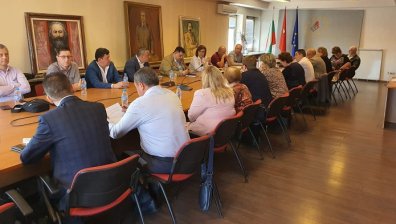 Нинова: Единството и обединението вляво ще ни направят по-силни