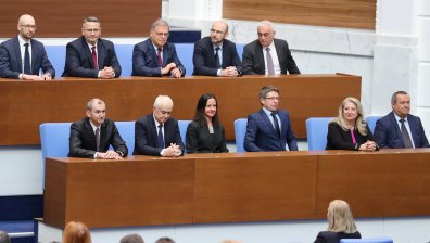 Отпадна парламентарният контрол с новите служебни министри