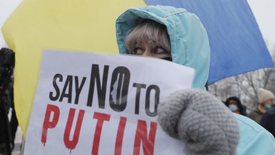 Протестиращи към Зеленски: Ние не искаме война с руския народ